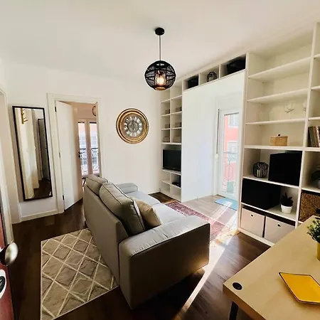 Apartamento Modern Comfort Within Ancient Streets *